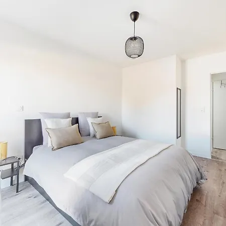 In With Kitchen Apartment Royan